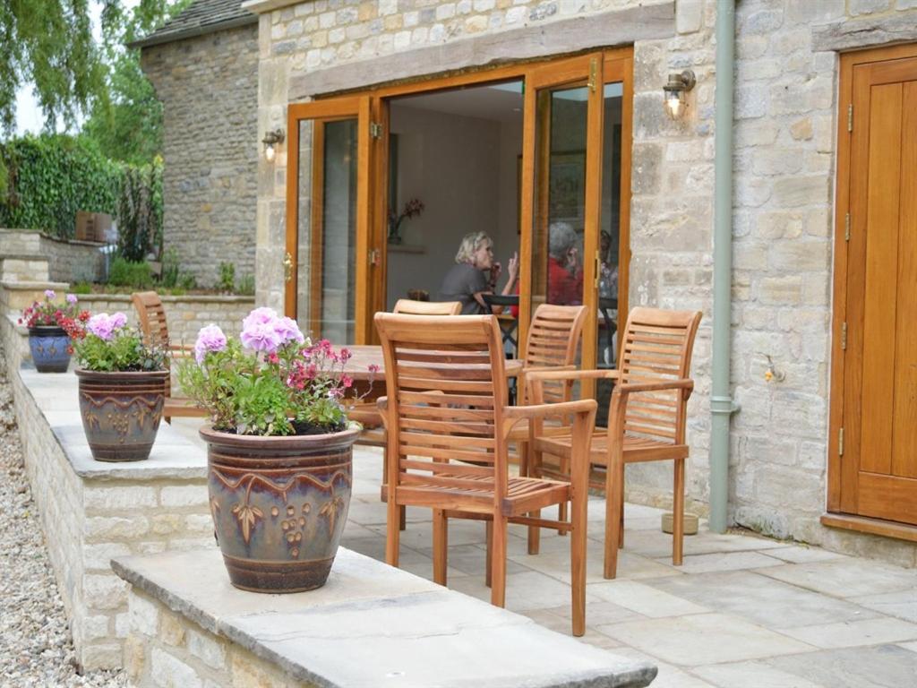 The Plough B&B Bourton-on-the-Water Εξωτερικό φωτογραφία