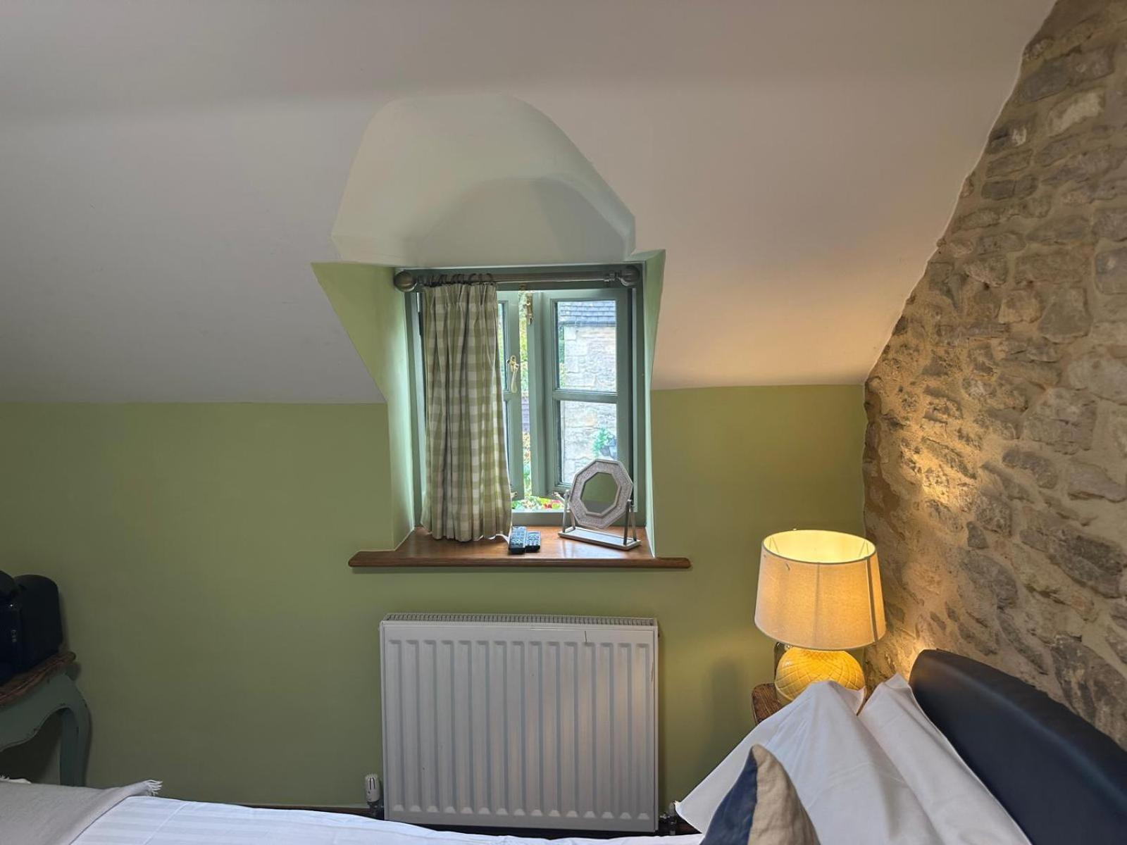 The Plough B&B Bourton-on-the-Water Δωμάτιο φωτογραφία