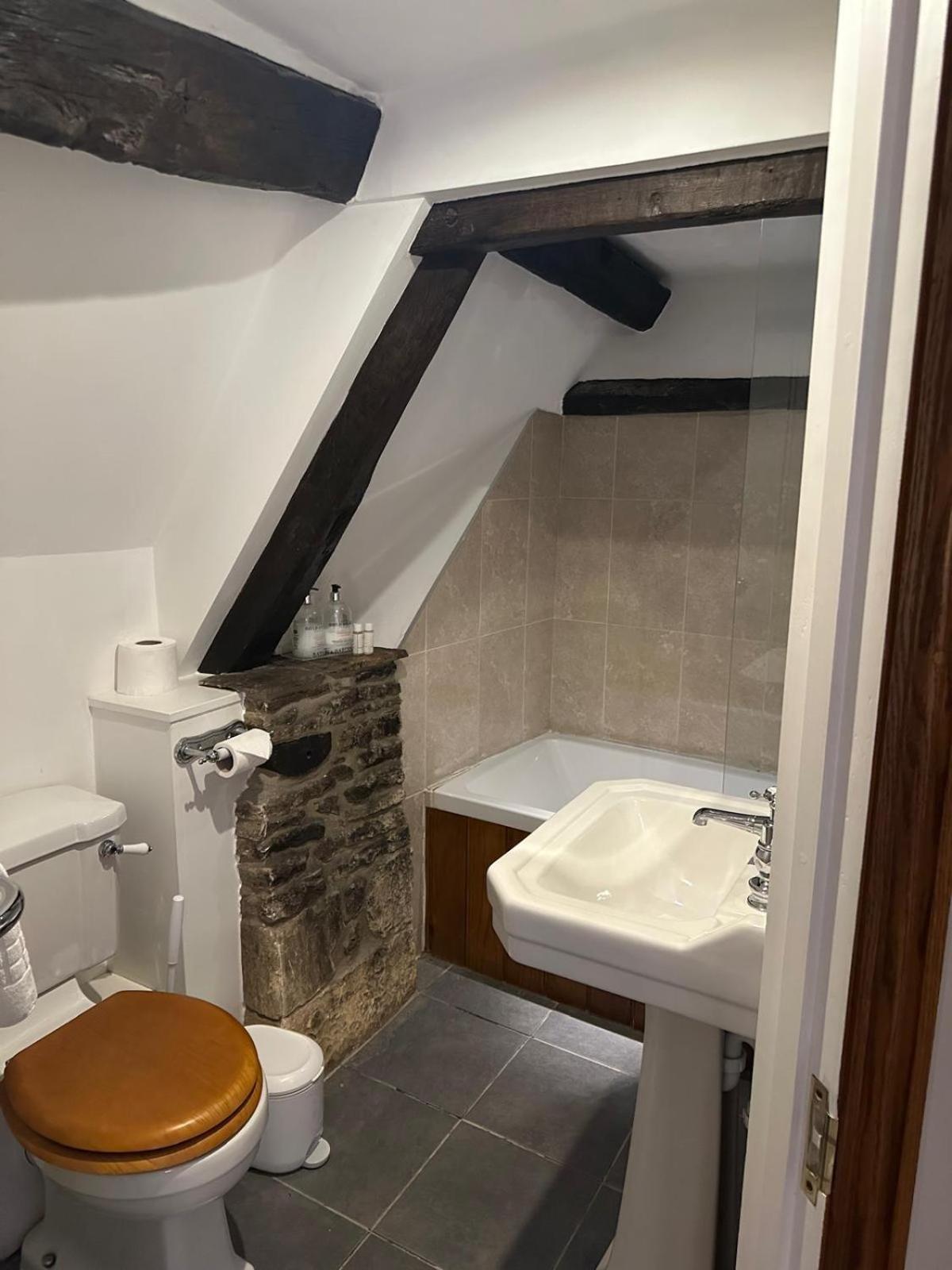 The Plough B&B Bourton-on-the-Water Δωμάτιο φωτογραφία