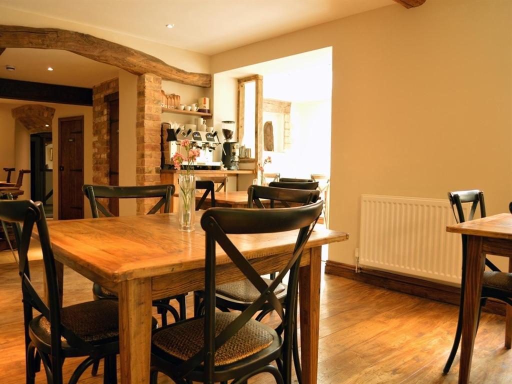 The Plough B&B Bourton-on-the-Water Εξωτερικό φωτογραφία